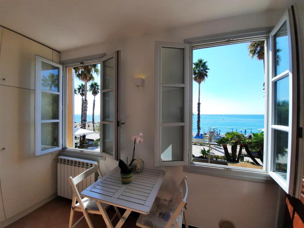 Finestre Sul Mare Villa San Lorenzo al Mare Szoba fotó