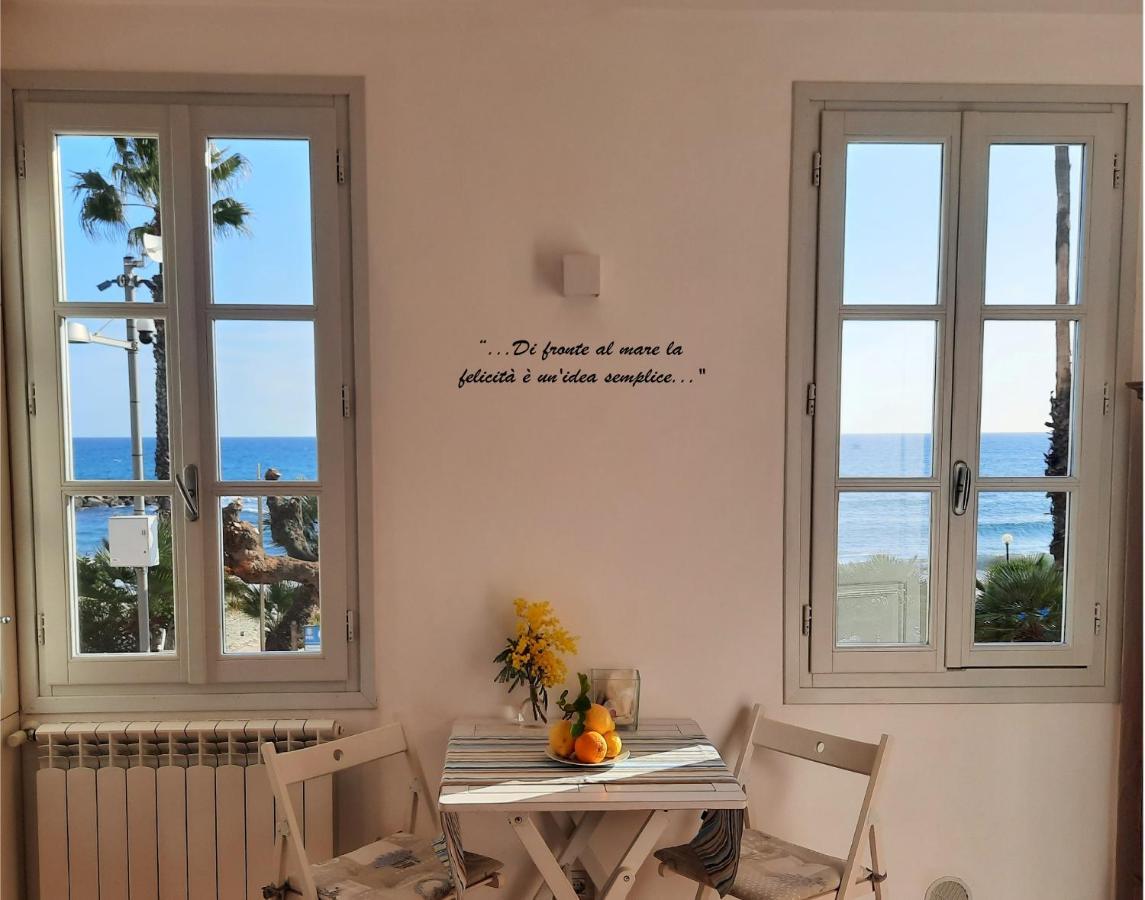 Finestre Sul Mare Villa San Lorenzo al Mare Kültér fotó